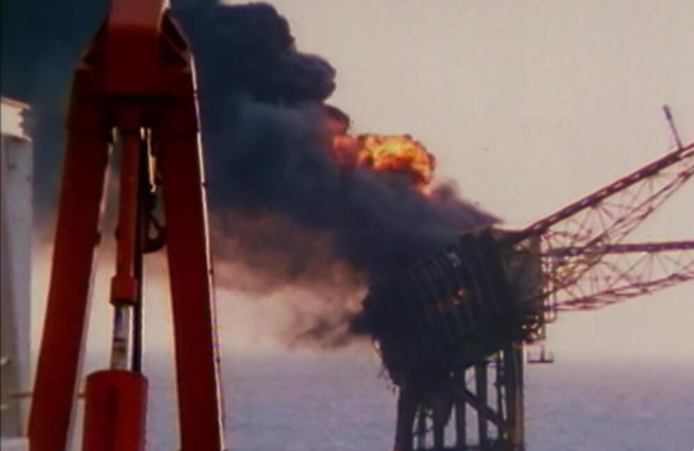 Piper Alpha Explosion @Smithsonian Channel / YouTube.com