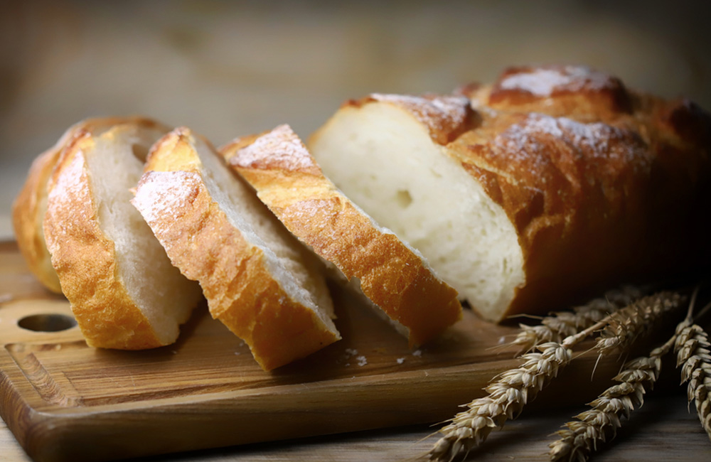 Wheat Bread ©Chatham172/Shutterstock.com